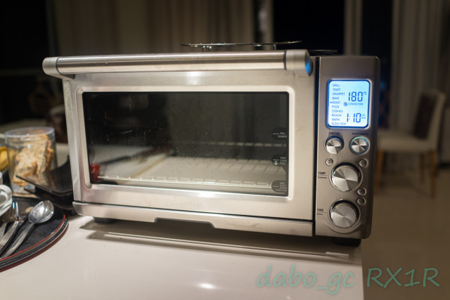 新しく「卓上オーブン」を買おうと思うのだけれど RX1R-04412